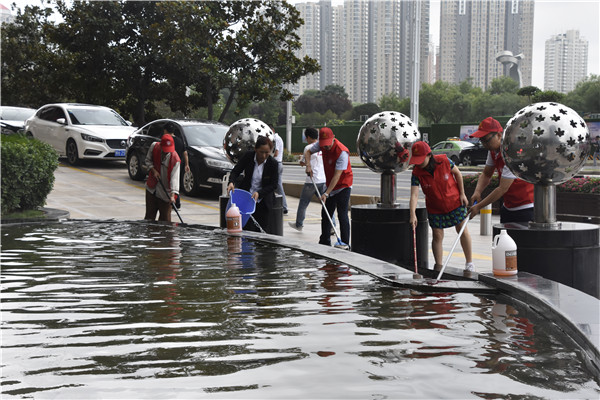 乐鱼官方端网站登录入口-乐鱼(中国)
联合商务区社区开展“清洁家园 美化社区”       主题志愿服务活动