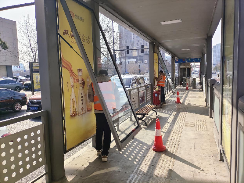 乐鱼官方端网站登录入口-乐鱼(中国)
赫喆党支部组织开展2023年度“学雷锋 我行动”系列主题实践活动